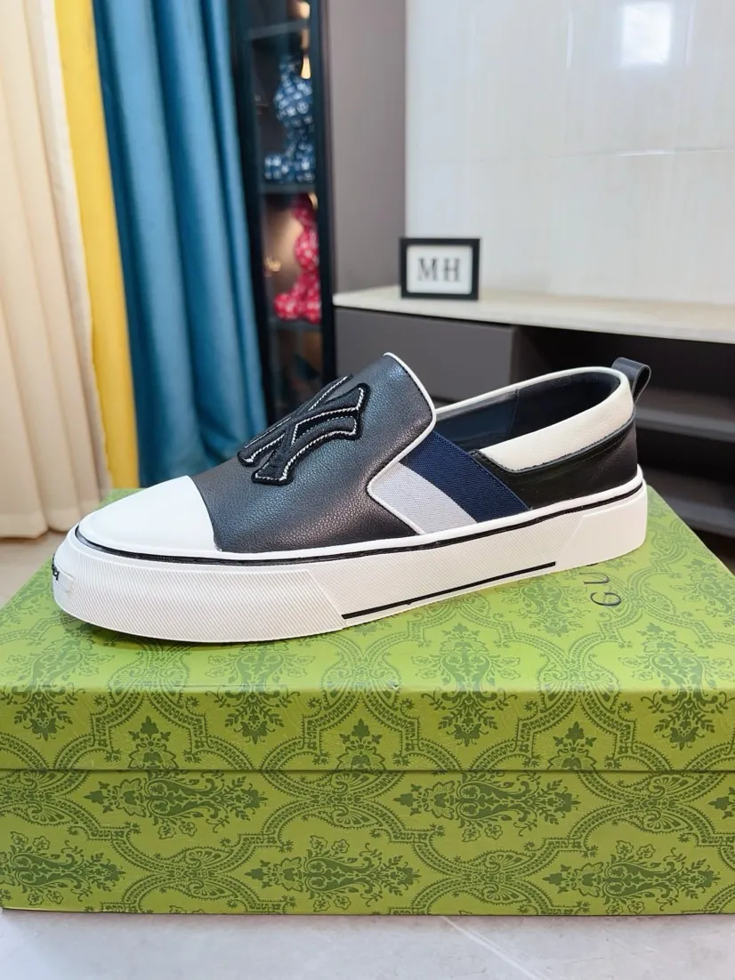 Men's shoes 💰458🌹🌹GUCCI [Gucci] New high-end brand of men's shoes, the latest fashionable casual men's shoes, trendy and versatile, relaxed and sporty style, uppers imported from Italy, first-layer cowhide, genuine leather lining, and ultra-fine workmanship. Original personalized fashionable rubber wear-resistant outsole, light and comfortable on the foot, size 38-44